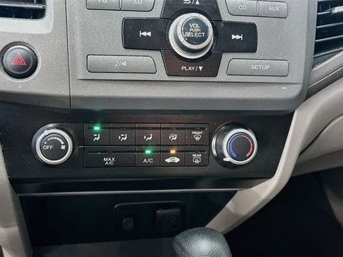 Used 2012 Honda Civic LX image 22