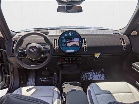New 2025 MINI Cooper Countryman S image 14