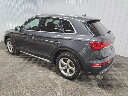 Used 2021 Audi Q5 2.0T Premium w/ Convenience Package AWD/4WD image 9