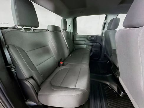 Used 2023 Chevrolet Silverado 2500 W/T image 32