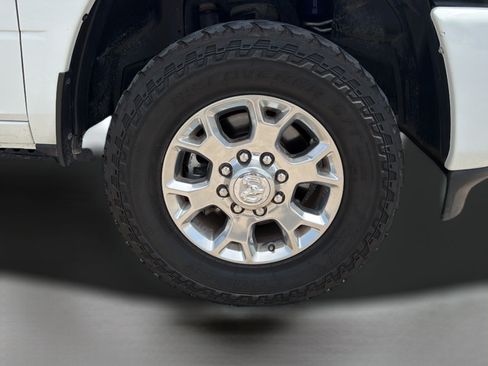 Used 2024 RAM 2500 Laramie w/ Safety Group AWD/4WD image 27