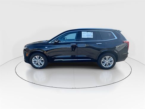 Used 2024 Cadillac XT6 Luxury image 5