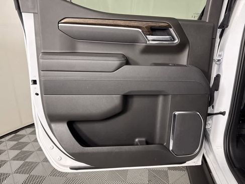 New 2025 GMC Sierra 1500 Elevation w/ Elevation Premium Package image 39