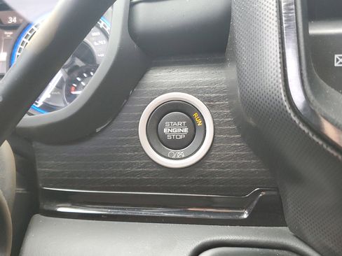 Used 2022 RAM 3500 Limited image 19