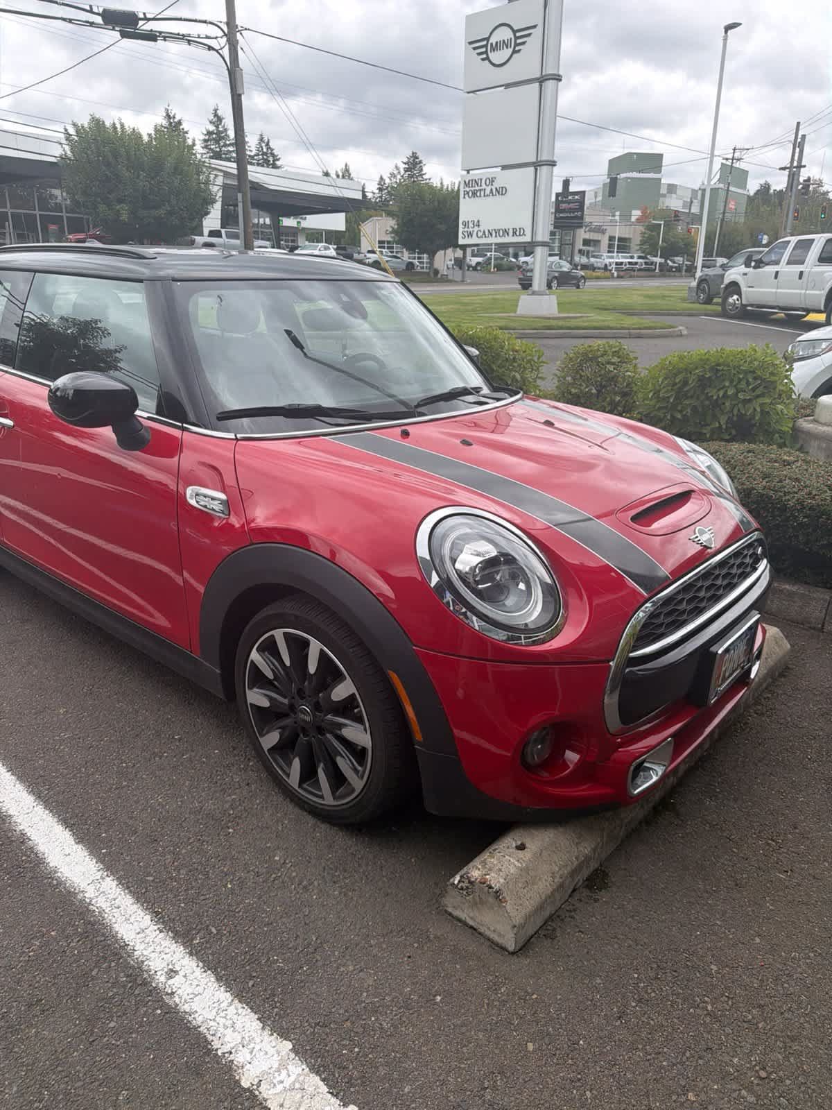 Used 2020 MINI Cooper S w/ Premium Package FWD image 7