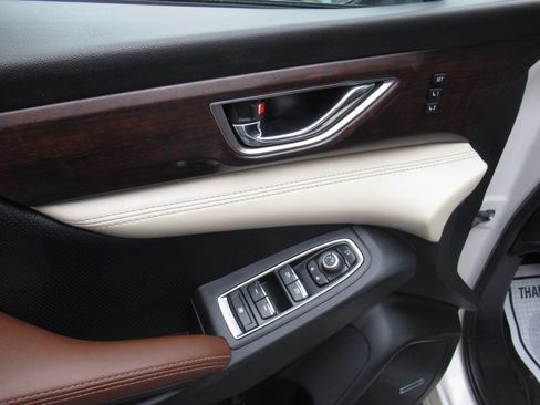 Used 2021 Subaru Ascent Touring image 19