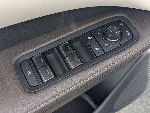 Used 2023 Lexus RX 350 FWD image 11