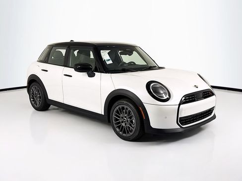 Used 2026 MINI Cooper S FWD image 4