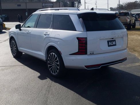 New 2027 Hyundai Palisade Calligraphy FWD image 9
