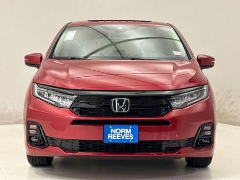 New 2026 Honda Odyssey Elite image 3