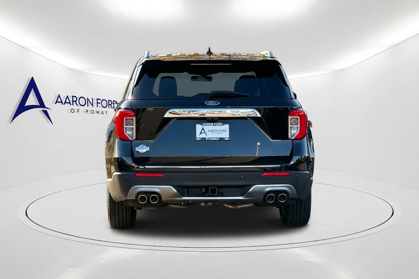 New 2024 Ford Explorer King Ranch w/ Technology Package RWD image 4