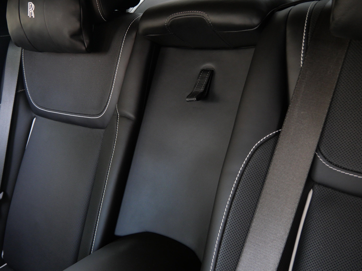 Used 2019 Rolls-Royce Ghost RWD image 33