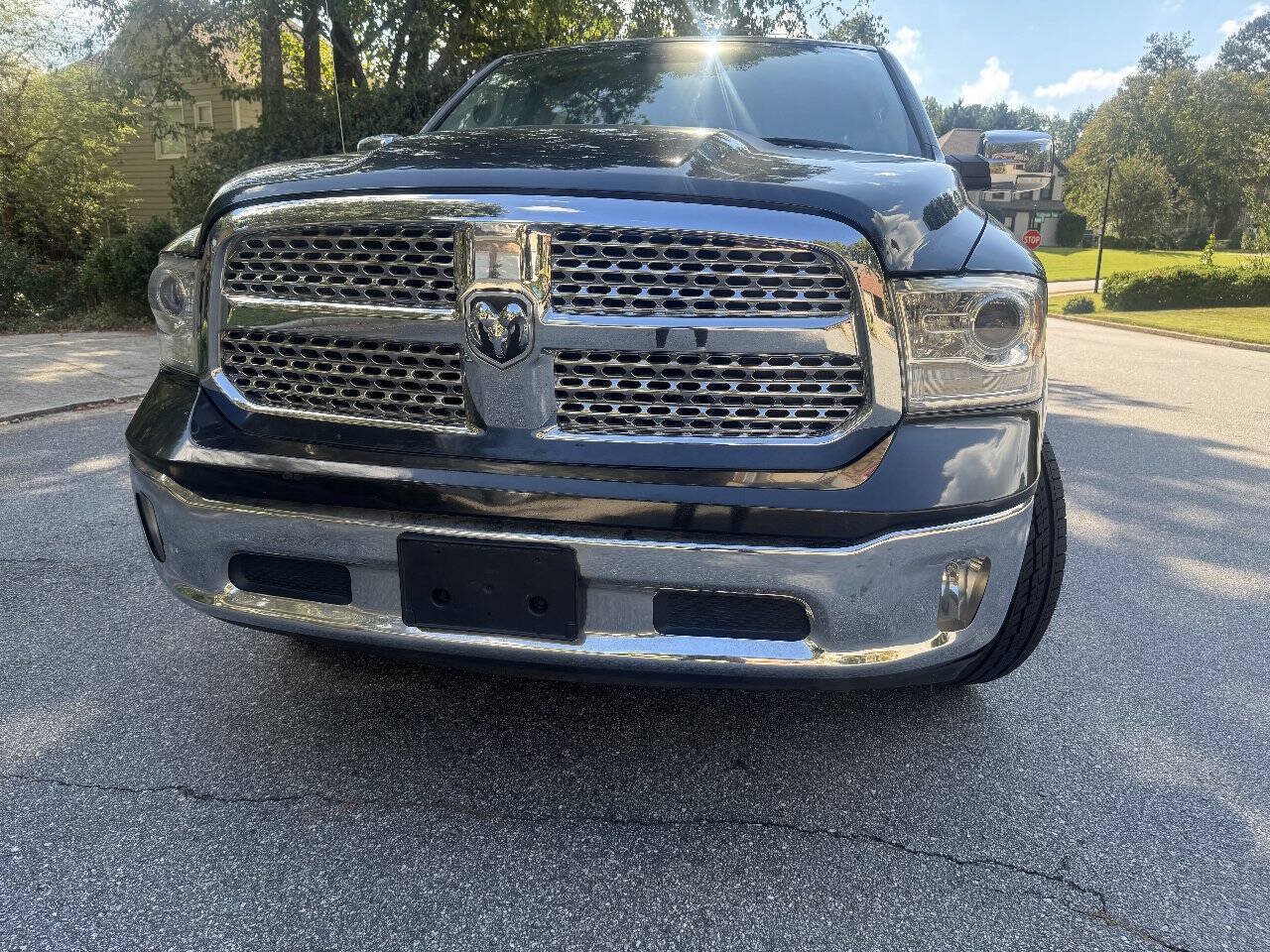 Used 2017 RAM 1500 Laramie w/ Convenience Group AWD/4WD image 1