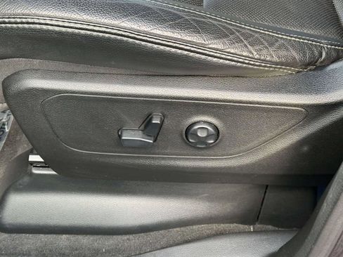 Used 2020 RAM 1500 Sport w/ Leather & Sound Group image 20