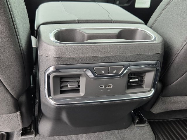 New 2026 Chevrolet Silverado 2500 LTZ w/ LTZ Premium Package AWD/4WD image 11