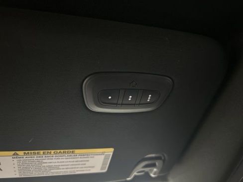 Used 2020 RAM 1500 Limited w/ Black Appearance Package image 17