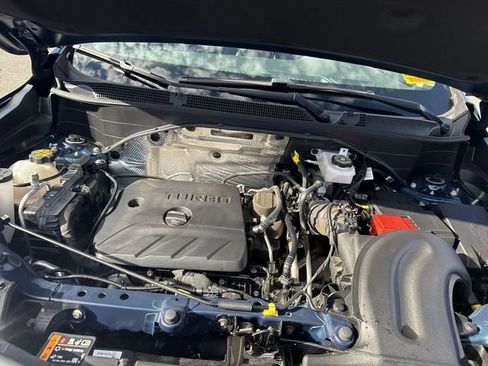 Used 2023 Buick Encore GX Essence w/ Experience Buick Package image 30