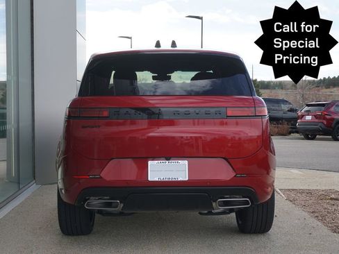 New 2025 Land Rover Range Rover Sport Dynamic SE image 6