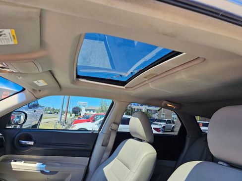 Used 2006 Dodge Magnum R/T RWD image 26