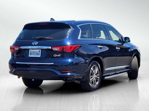 Used 2017 INFINITI QX60 Luxe w/ Premium Plus Package AWD/4WD image 4