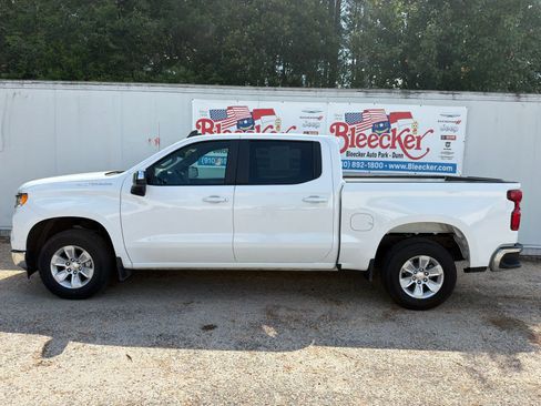 Used 2025 Chevrolet Silverado 1500 LT RWD image 7