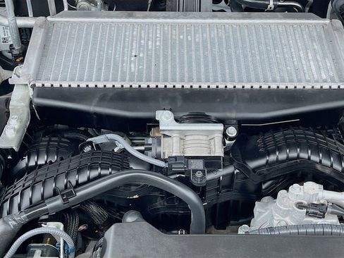 Used 2023 Subaru Ascent Touring AWD/4WD image 33