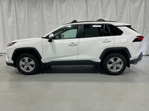 Used 2025 Toyota RAV4 XLE image 4