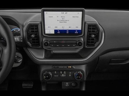 Used 2023 Ford Bronco Sport AWD/4WD image 27