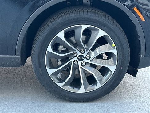 New 2026 Lincoln Aviator Reserve w/ Illumination Package image 4