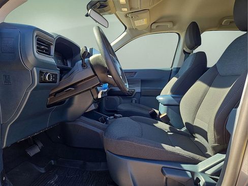 Used 2025 Ford Maverick XL w/ Equipment Group 102A image 21