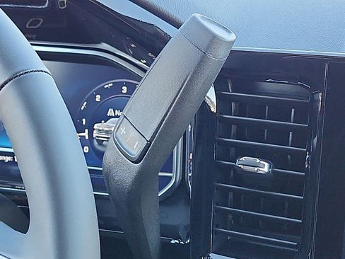 Used 2024 Chevrolet Silverado 2500 LTZ w/ LTZ Plus Package image 15