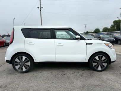 Used 2014 Kia Soul ! w/ Sun & Sound Package