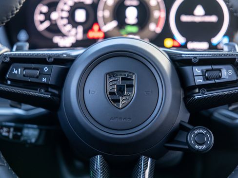 New 2026 Porsche Cayenne Turbo image 52