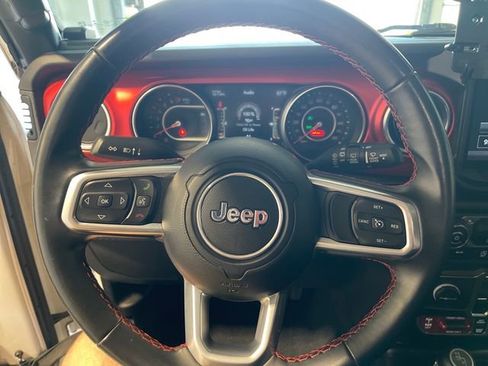 Used 2021 Jeep Wrangler Unlimited Rubicon AWD/4WD image 8