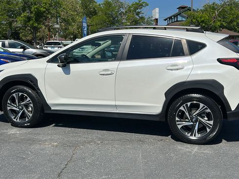 Used 2024 Subaru Crosstrek 2.0i Premium AWD/4WD image 9