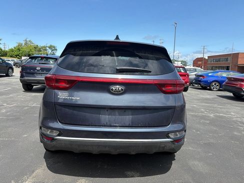 Used 2020 Kia Sportage LX AWD/4WD image 6