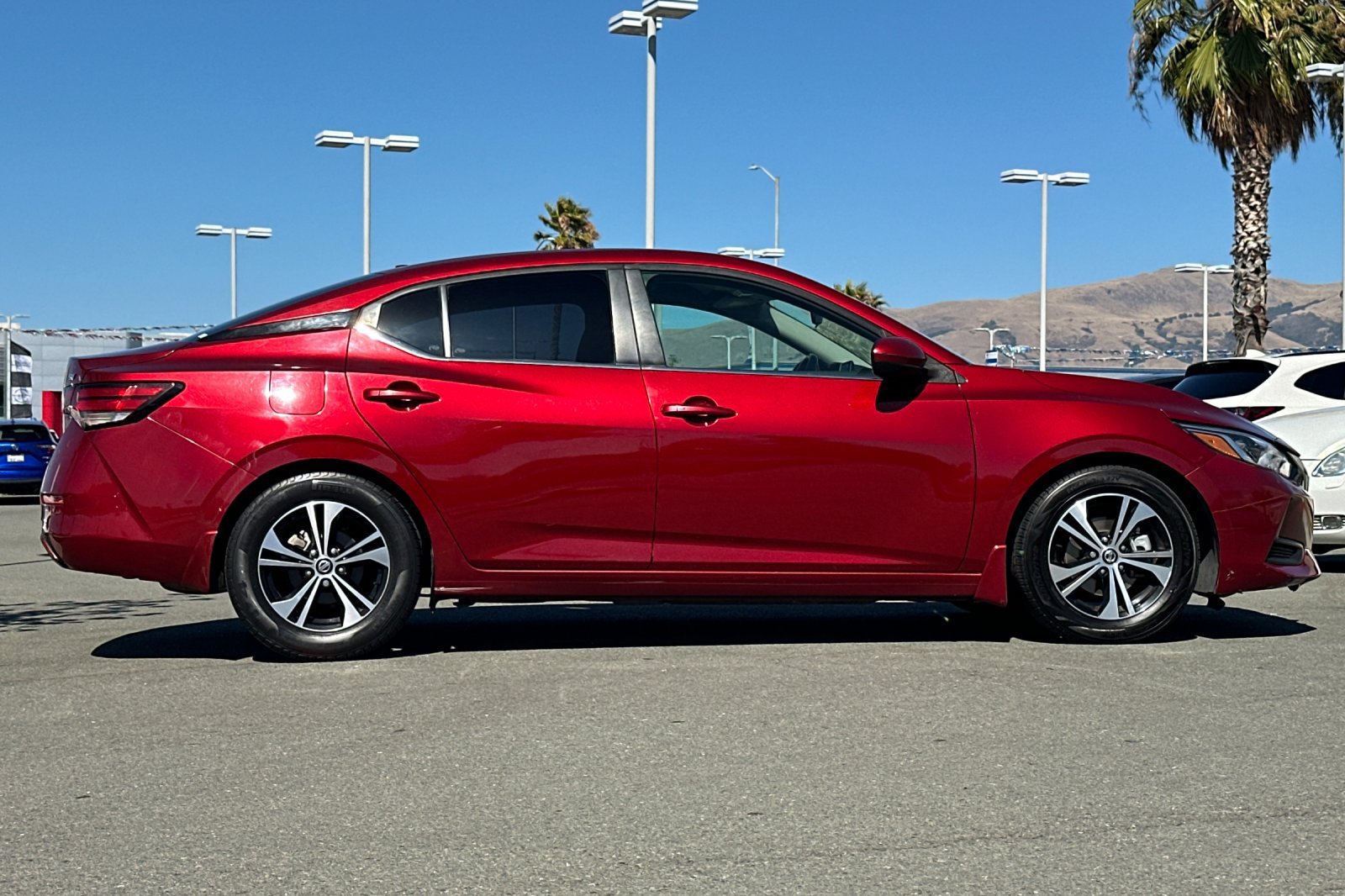 Used 2021 Nissan Sentra SV FWD image 3