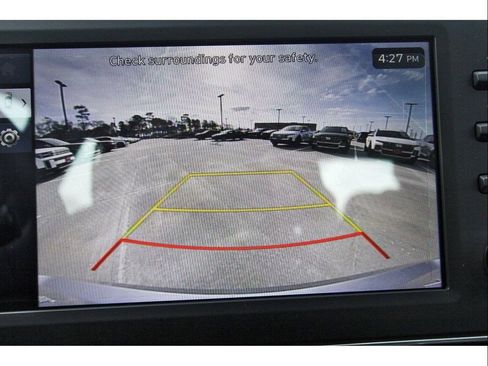 Certified 2026 Hyundai Elantra SE FWD image 17