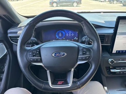 Used 2020 Ford Explorer ST w/ ST Street Pack AWD/4WD image 13