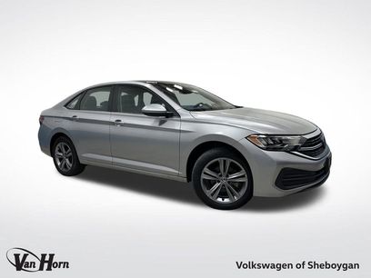 Used 2023 Volkswagen Jetta SE w/ Panoramic Sunroof Package
