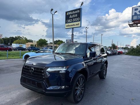 Used 2025 Lexus GX 550 AWD/4WD image 1