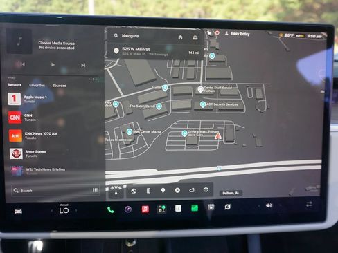 Used 2021 Tesla Model S Plaid AWD/4WD image 12
