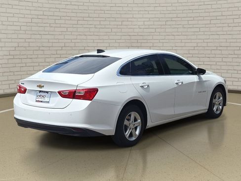 Used 2020 Chevrolet Malibu LS w/ Driver Confidence Package II FWD image 5