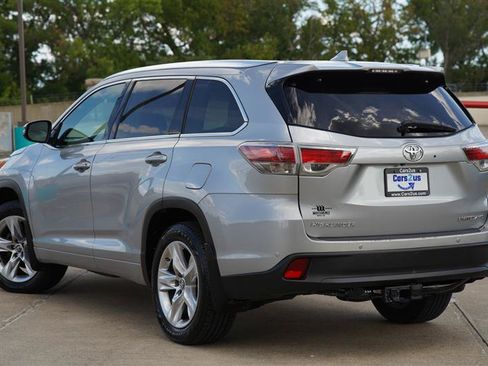 Used 2016 Toyota Highlander Limited AWD/4WD image 4