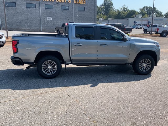 Used 2024 Chevrolet Colorado LT w/ LT Convenience Package RWD image 4