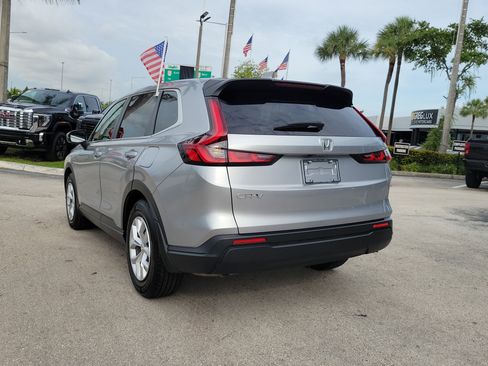 Used 2025 Honda CR-V LX image 7