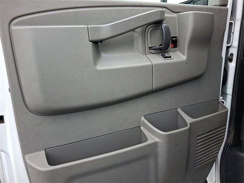 Used 2020 Chevrolet Express 2500 w/ Driver Convenience Package image 13