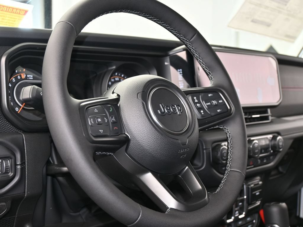 New 2026 Jeep Gladiator Rubicon AWD/4WD image 13