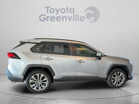 Used 2020 Toyota RAV4 Limited FWD image 7