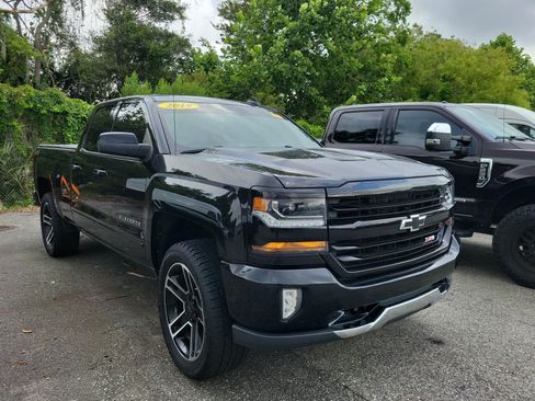 Used 2019 Chevrolet Silverado 1500 LT w/ LPO, Black Pack AWD/4WD image 3